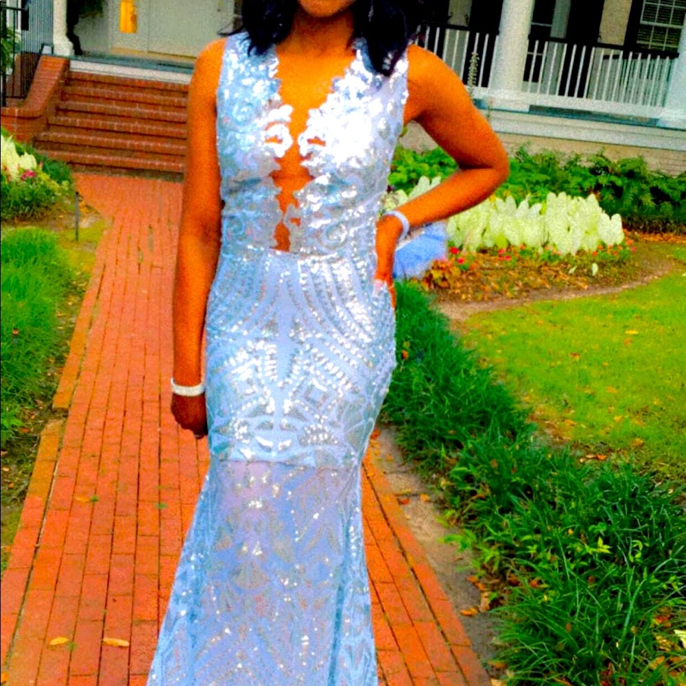 Handmade dress sliver new like too ware it one time